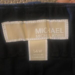Michael Kors Elegant Black Shorts
